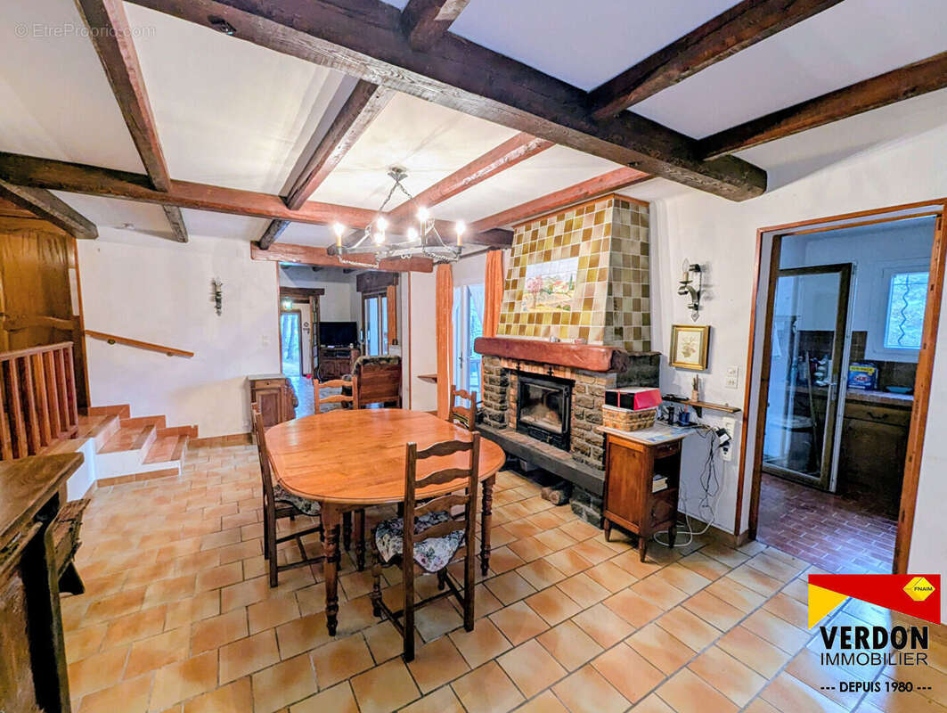 Photo 2 - Maison à SAINT-ANDRE-LES-ALPES