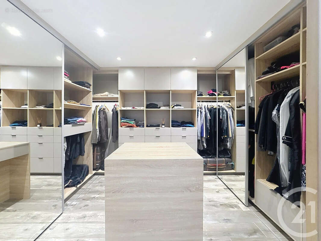 Maison à ROSNY-SOUS-BOIS