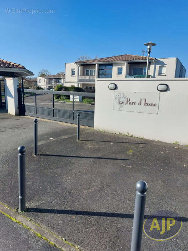 Appartement à SAINT-MEDARD-EN-JALLES