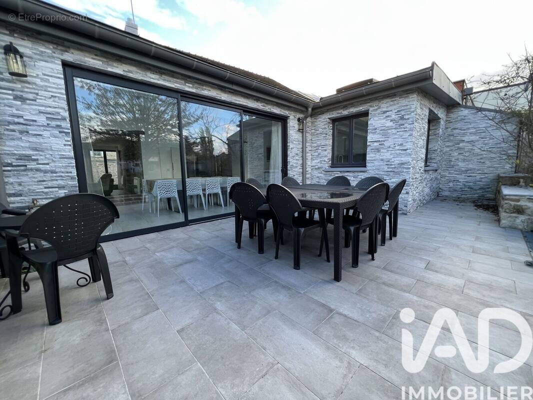 Photo 1 - Maison à BOISSY-SOUS-SAINT-YON