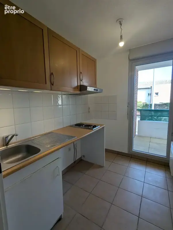 A vendre - appartement t2 + pk sous-sol - croix benite - photo 7