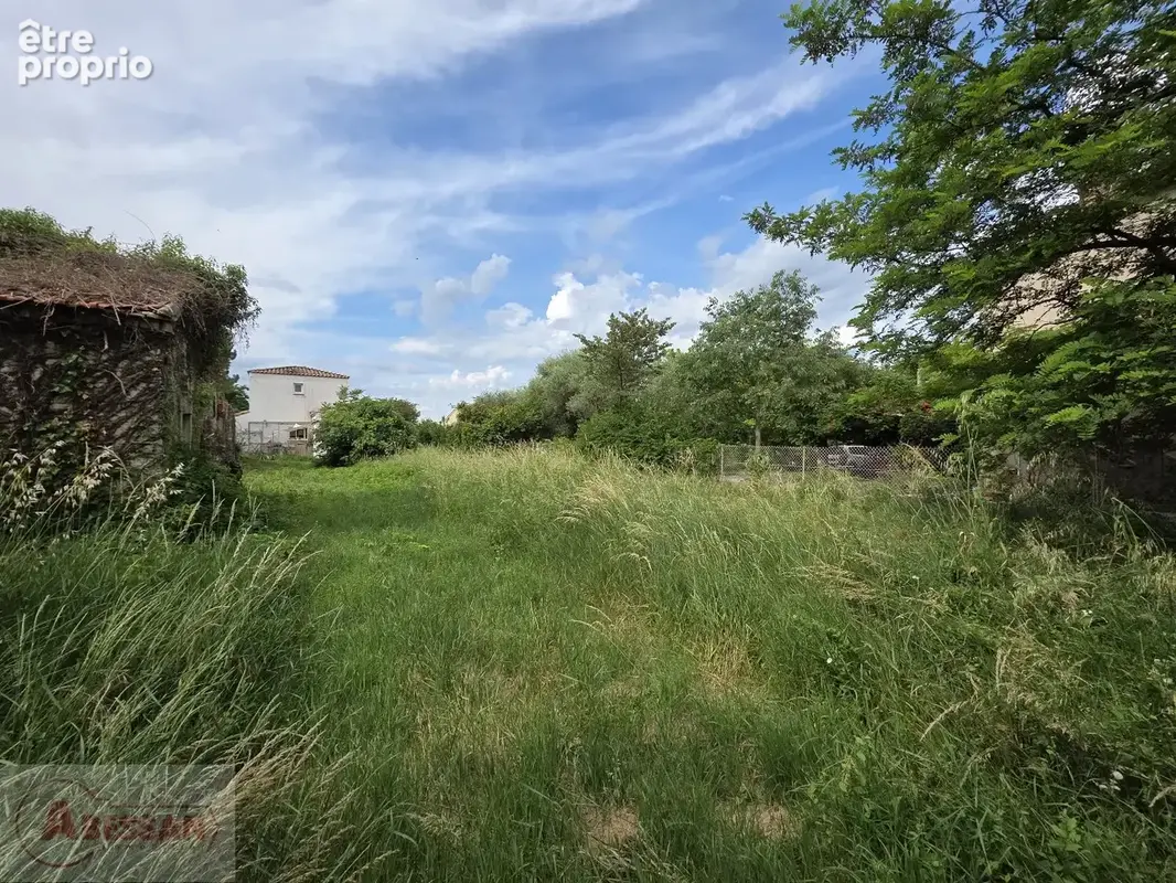 Terrain 681 m² à Maruejols-Les-Gardon  - photo 3