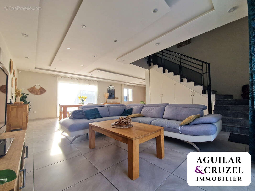 Maison à SAINT-DOULCHARD