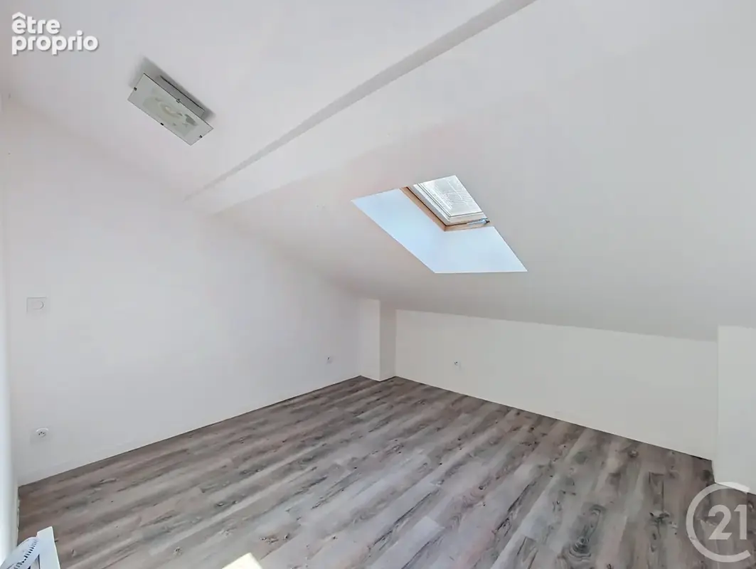 Appartement 3 pièces 56 m² à vendre à Melun (77000) - photo 4