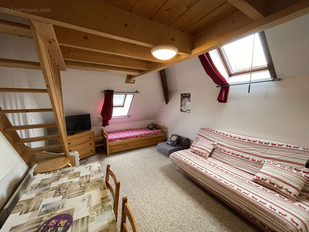 Appartement à LAVIGERIE