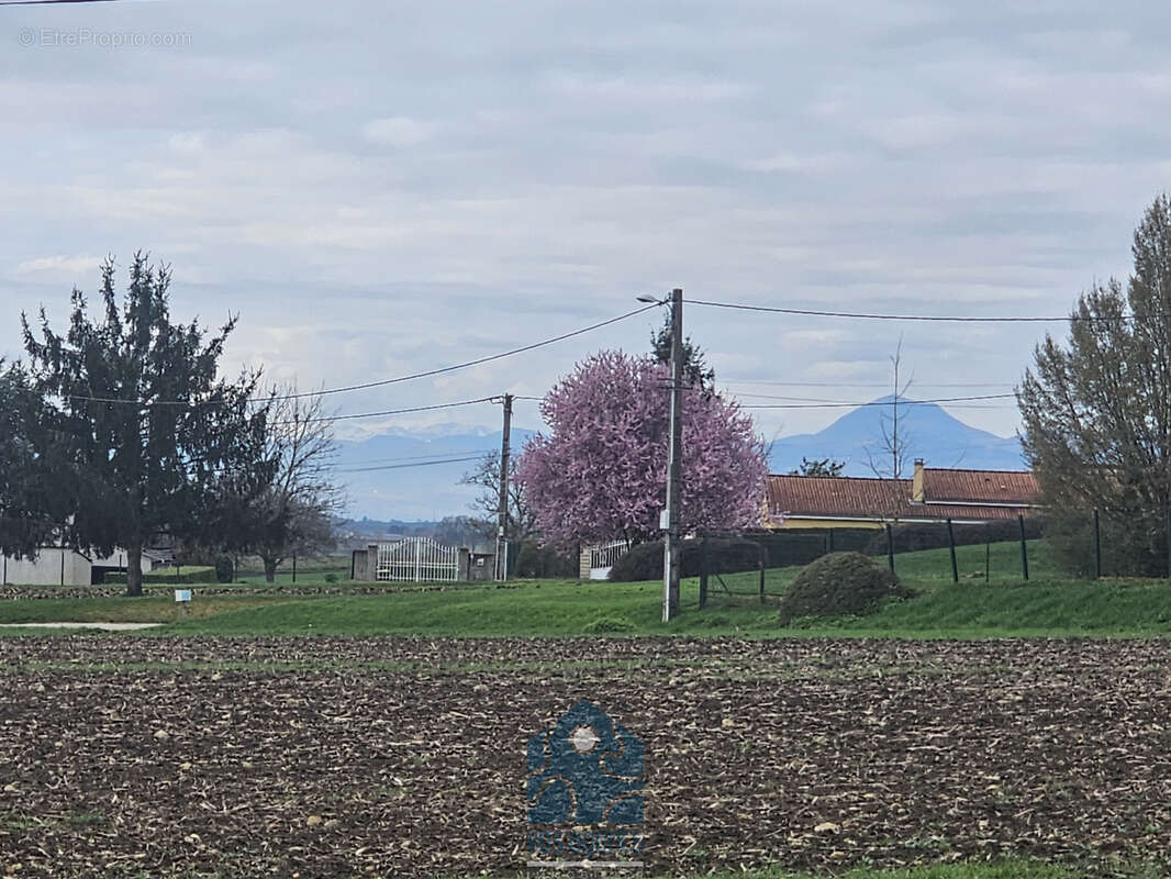 Maison à EFFIAT