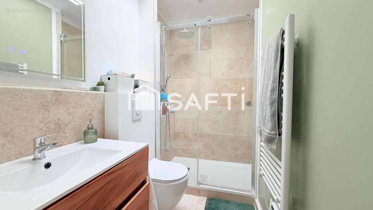 Appartement 86 m² à Villelaure  - photo 6