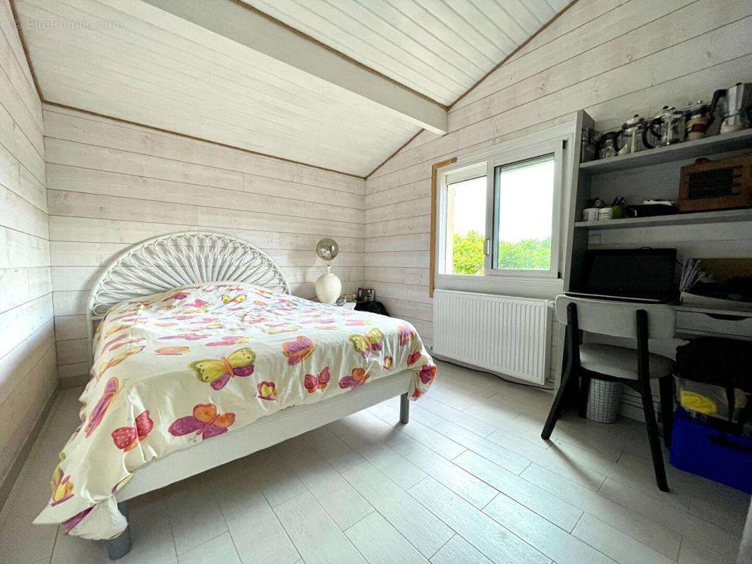 Maison Cestas Gazinet 6 pièce(s) 130 m2 + véranda - photo 11