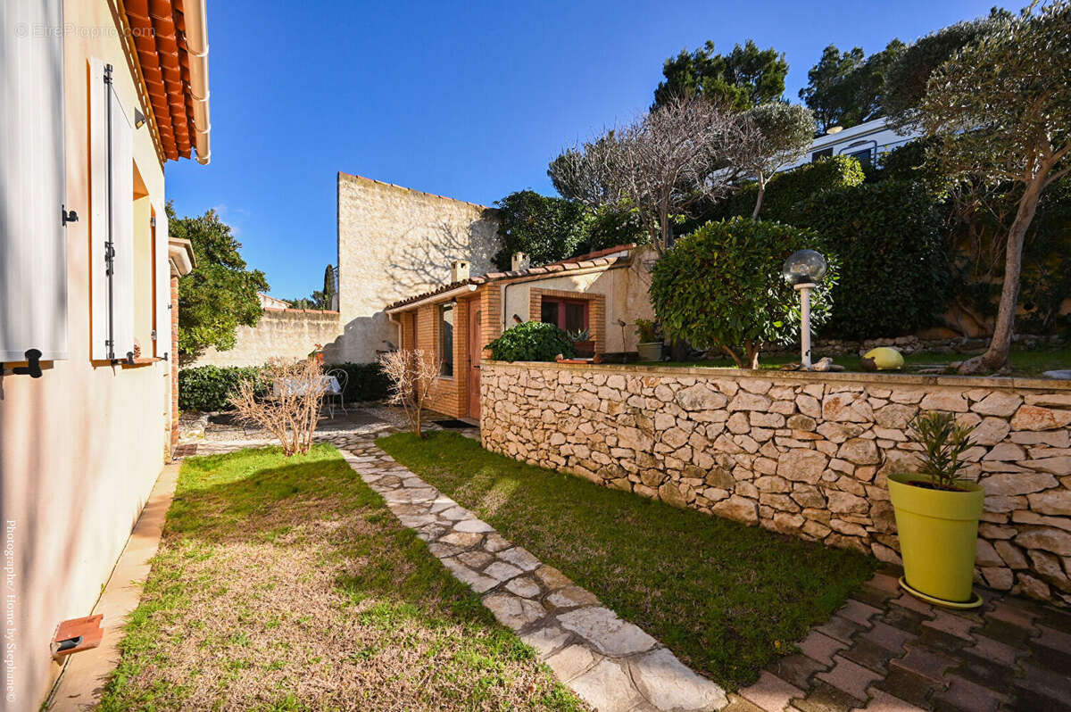 Maison à CARNOUX-EN-PROVENCE