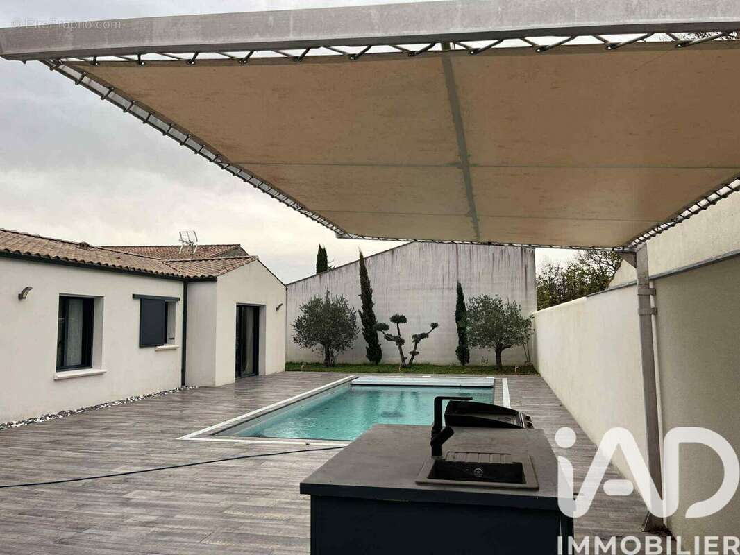 Photo 2 - Maison à CLAVETTE