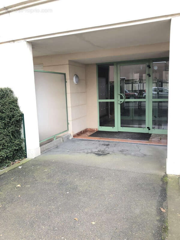 Appartement à NEUILLY-PLAISANCE