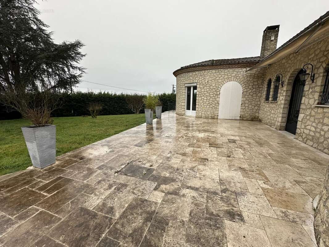 Maison à SAINTE-FOY-LA-GRANDE