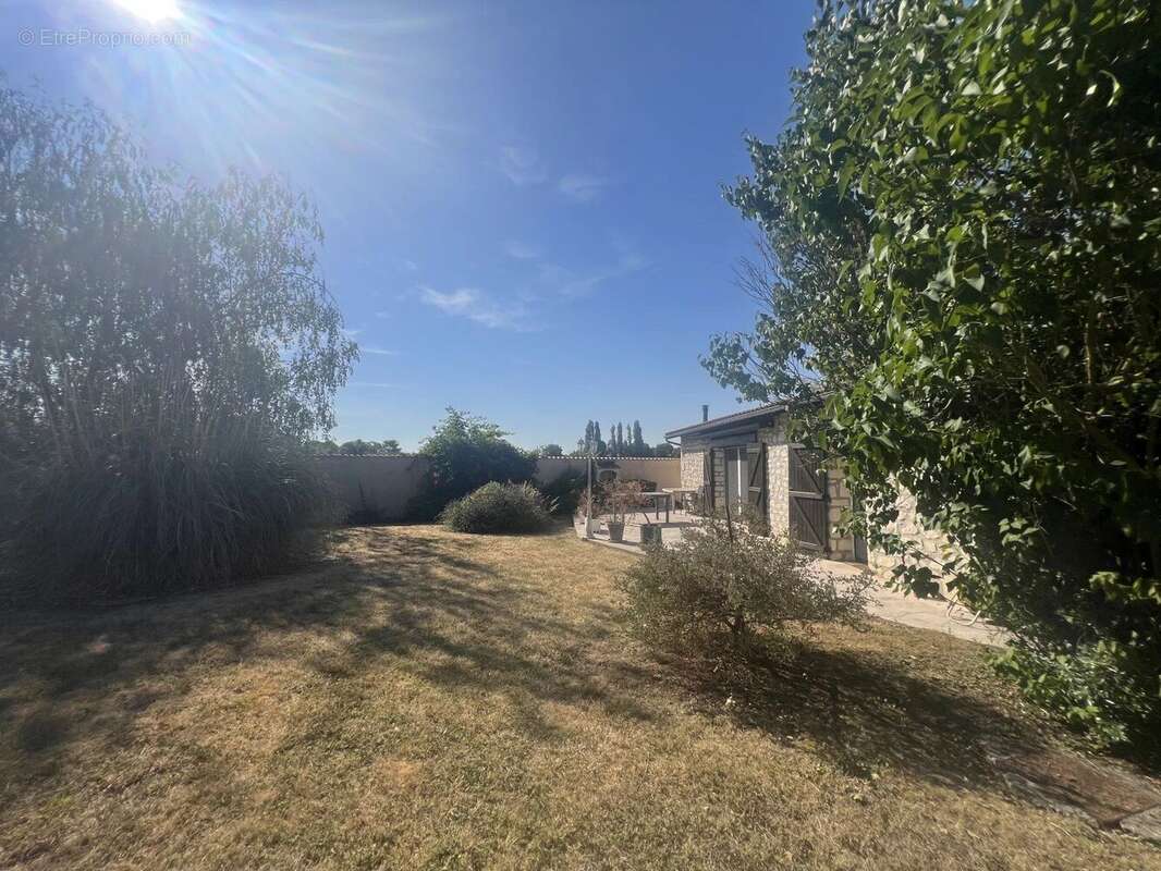 Vente Maison Fleure(86340) 227 000ï¿œ - photo 4