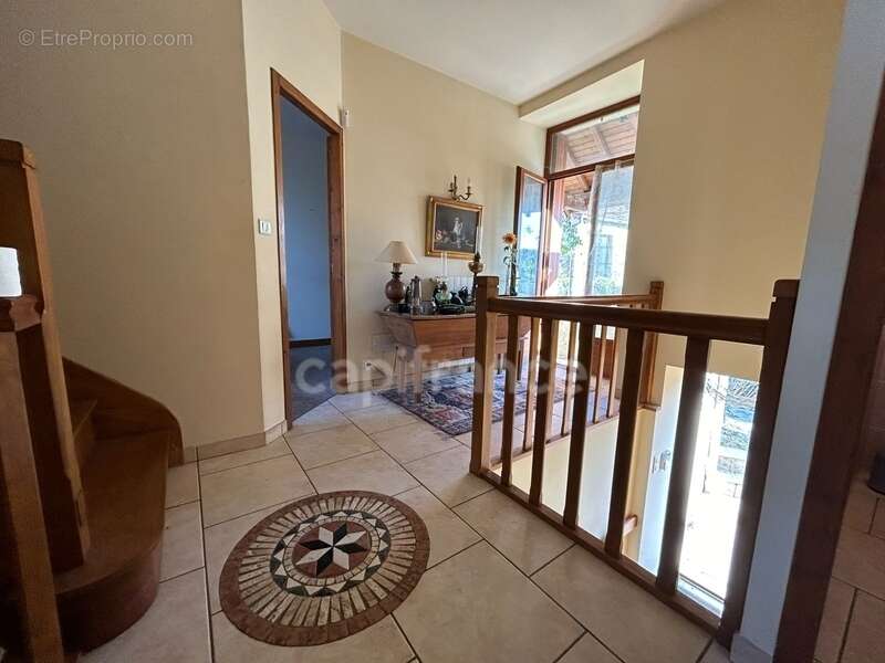 Maison à CHERVEIX-CUBAS