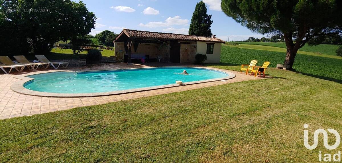 Photo 1 - Maison à SAINT-AVIT