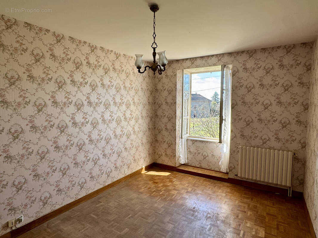 Maison à PAMPELONNE