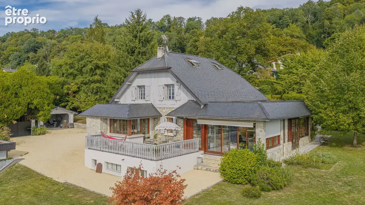 Belle propriété hauteurs Aix les Bains vue lac - photo 3