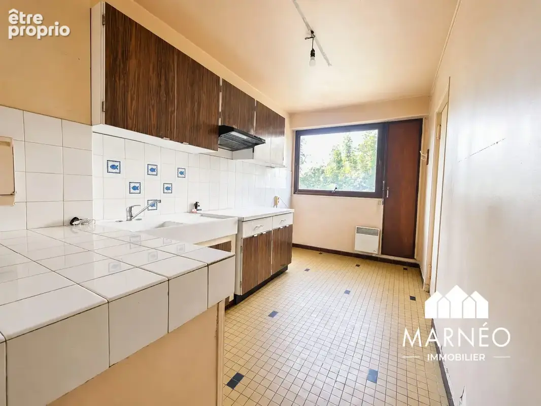 Appartement 4 pièces 71 m² à vendre à Chalons-En-Champagne (51000) - photo 9