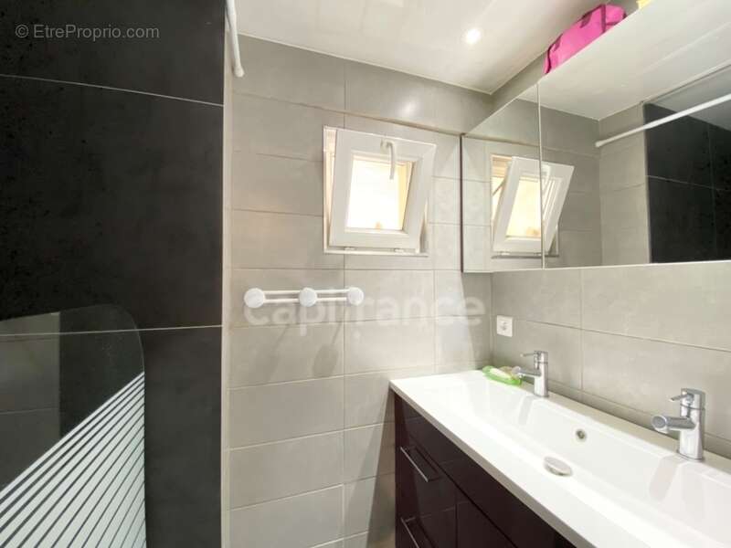 Dpt Gard (30) A vendre superbe villa T8 de 224m2, piscine, vue imprenable, exceptionnelle - photo 10