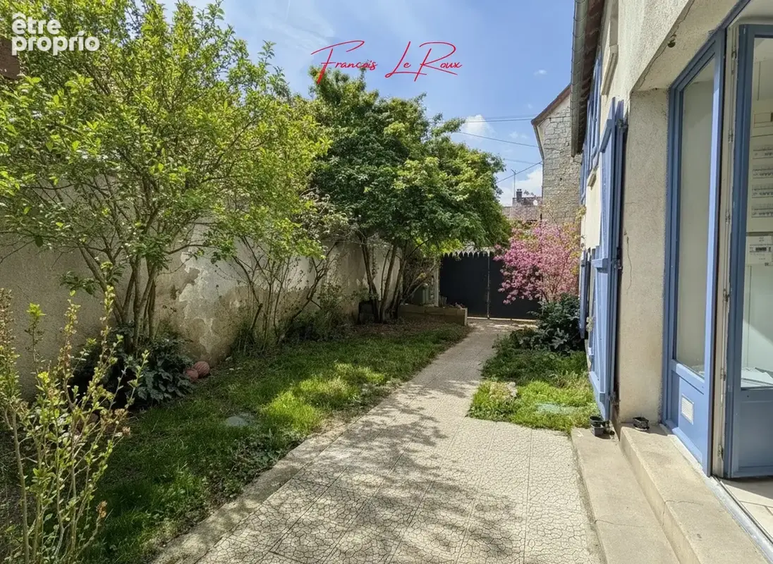 Maison 7 pièces 163 m² à vendre à Bennecourt (78270) - photo 2