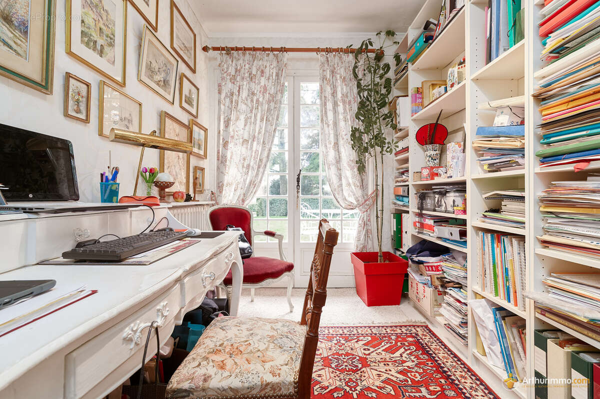 Maison à NEUILLY-SAINT-FRONT