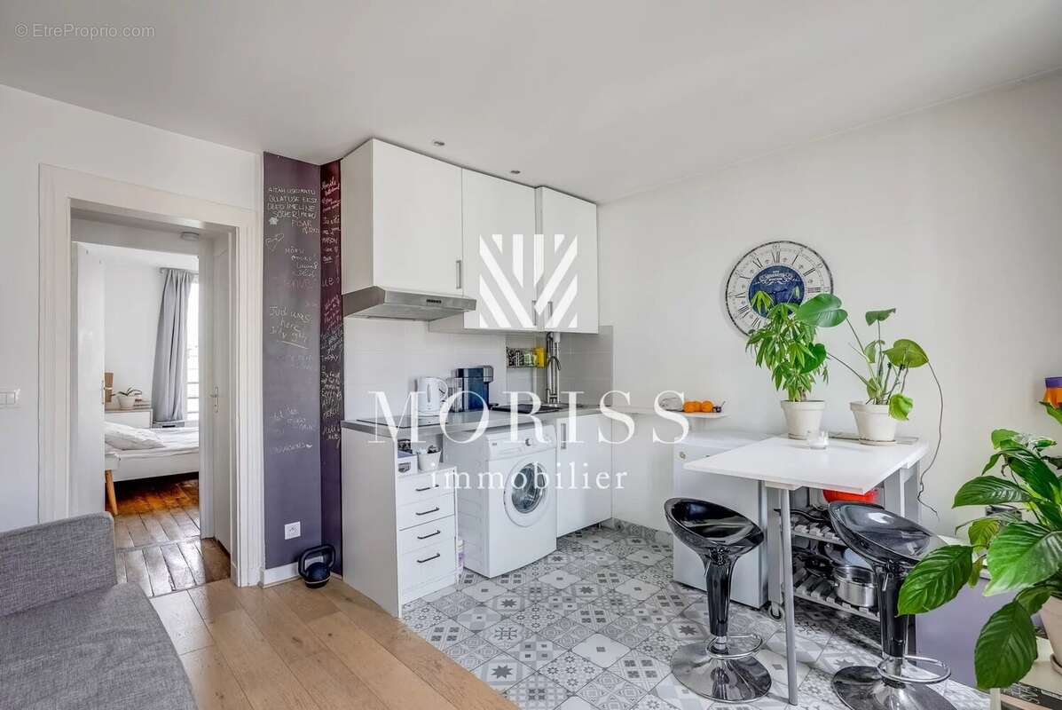 Appartement à PARIS-17E