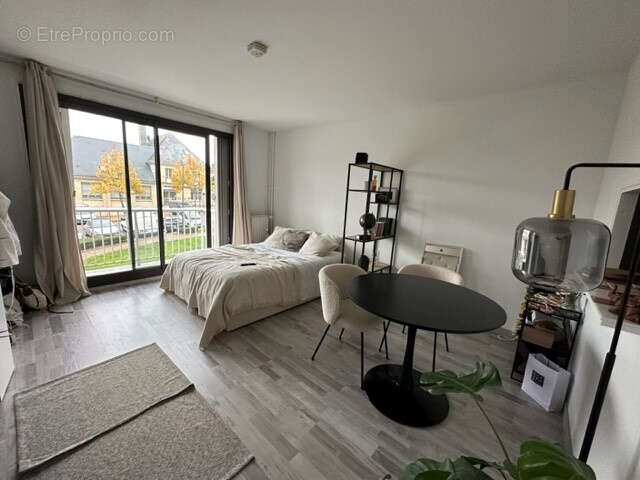 Appartement à BURES-SUR-YVETTE