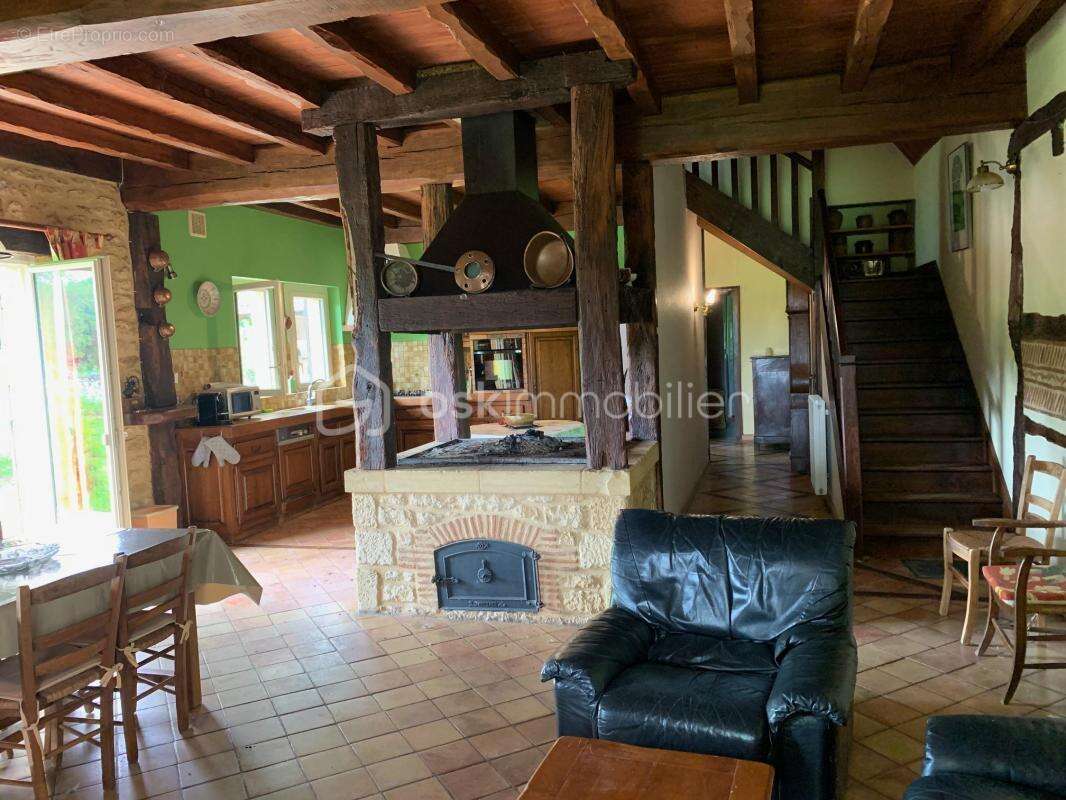 Maison à LALINDE