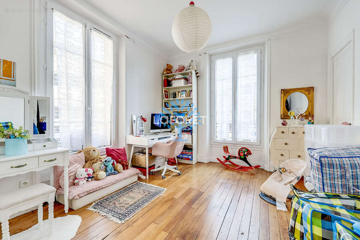 Appartement à PARIS-11E