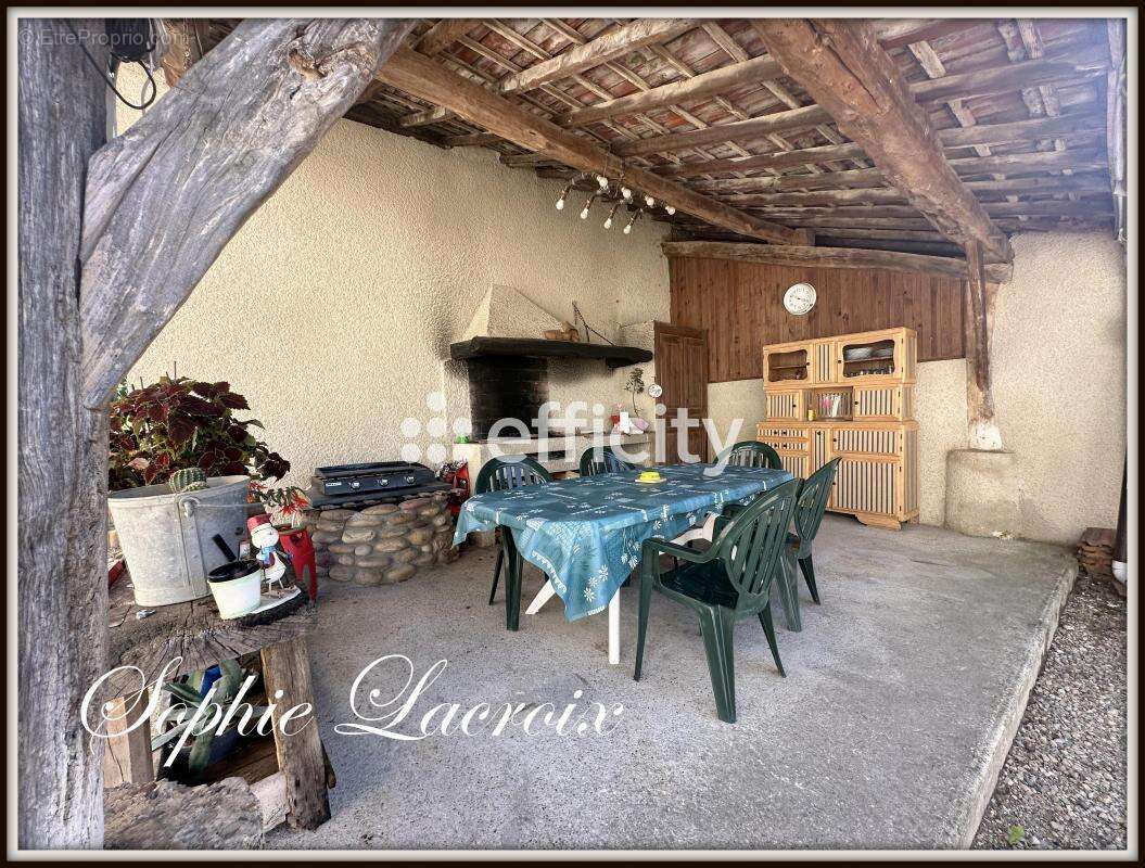 Maison à LENS-LESTANG