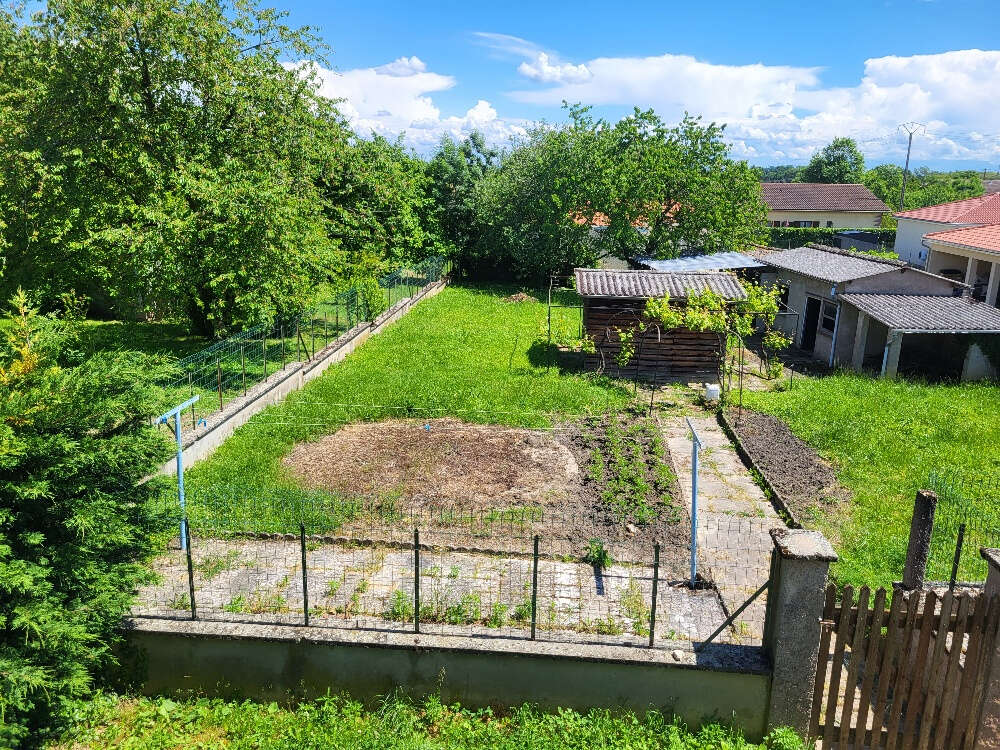 Maison à CRUZILLES-LES-MEPILLAT
