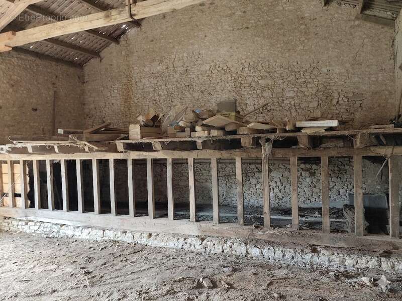 Grange à vendre 1 pièces VARAIGNES (24) - photo 10