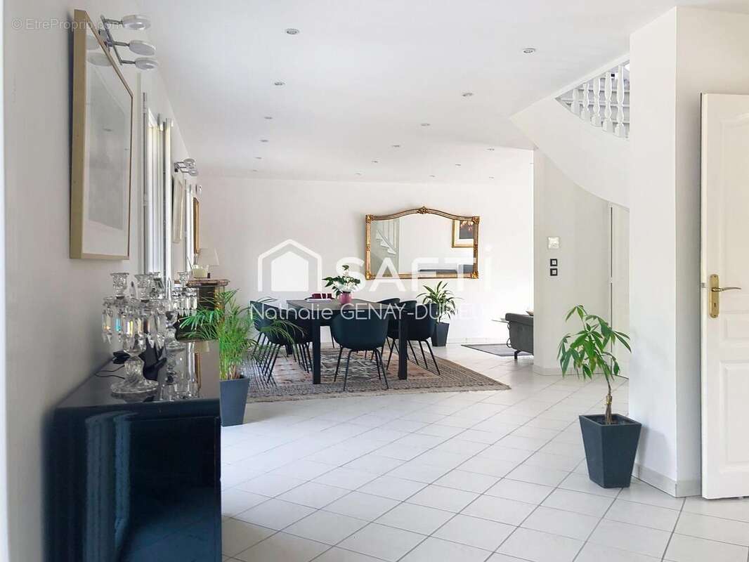 Photo 4 - Maison à MARCY-L&#039;ETOILE