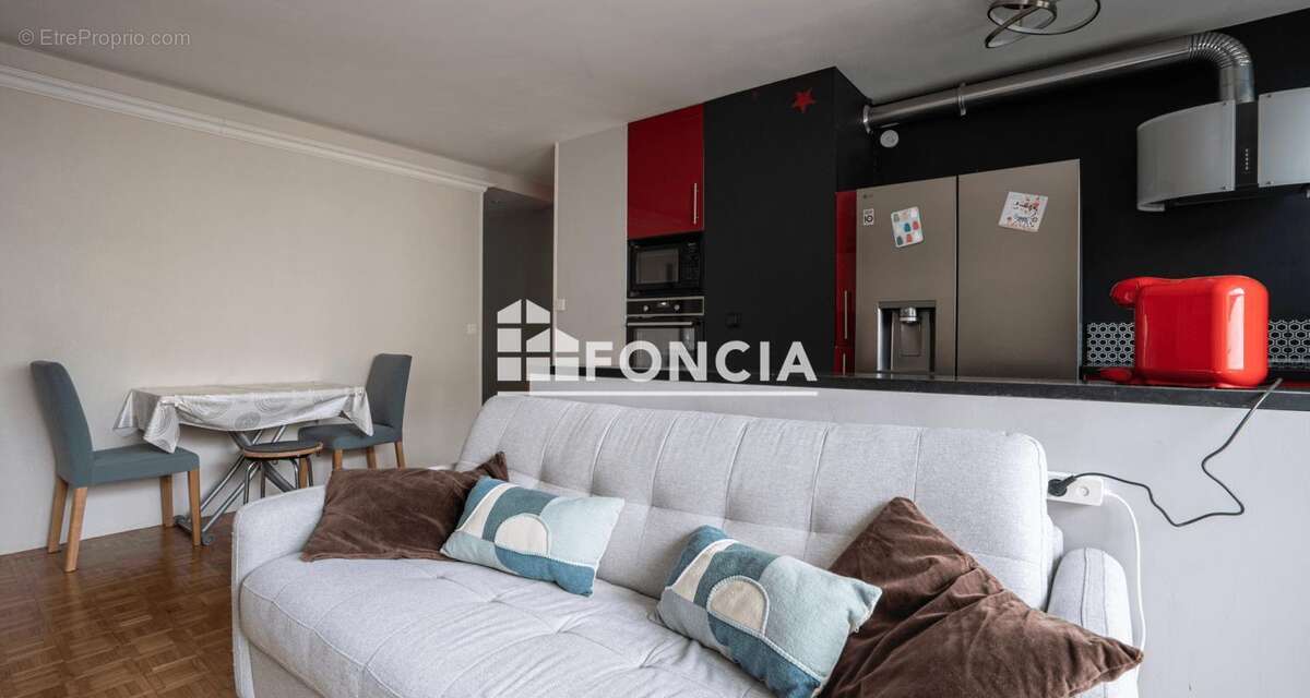 Appartement à PARIS-12E