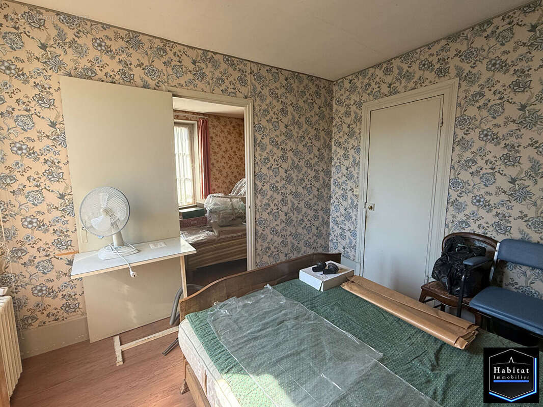 Maison à NANTOUILLET