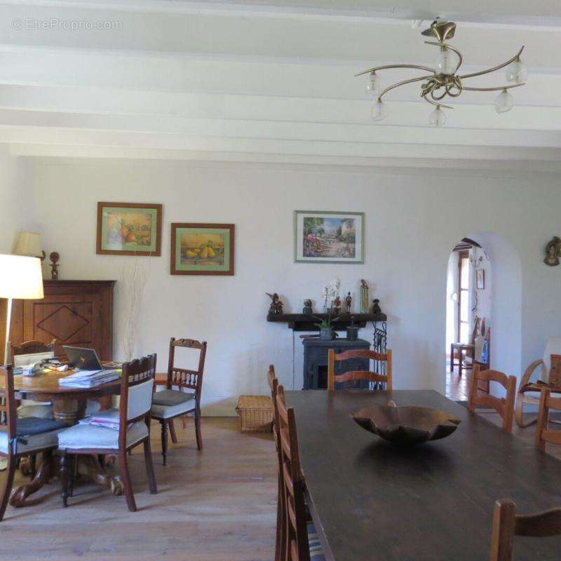 Maison à SAINT-PAUL-EN-GATINE