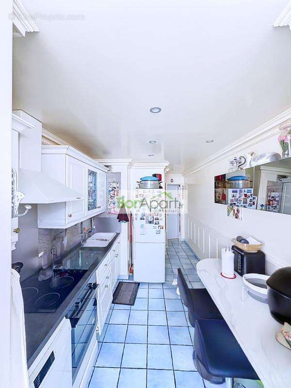 Appartement 3-4 pièces de 92.6m² au 8ème étage avec ascenseur - photo 4