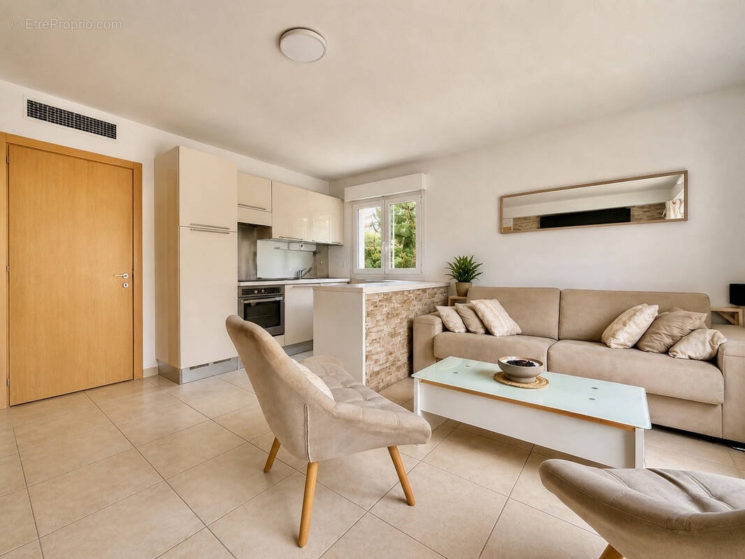 Appartement à ROQUEBRUNE-CAP-MARTIN
