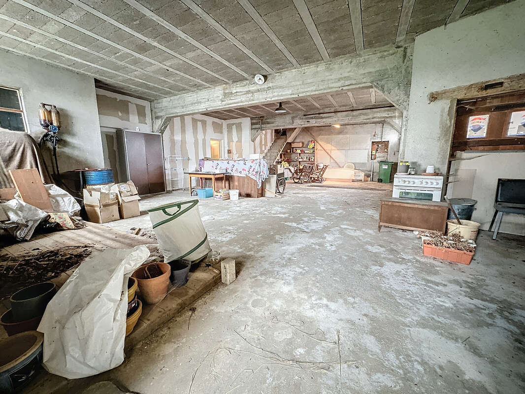 Maison à DOMMARTIN-SUR-VRAINE