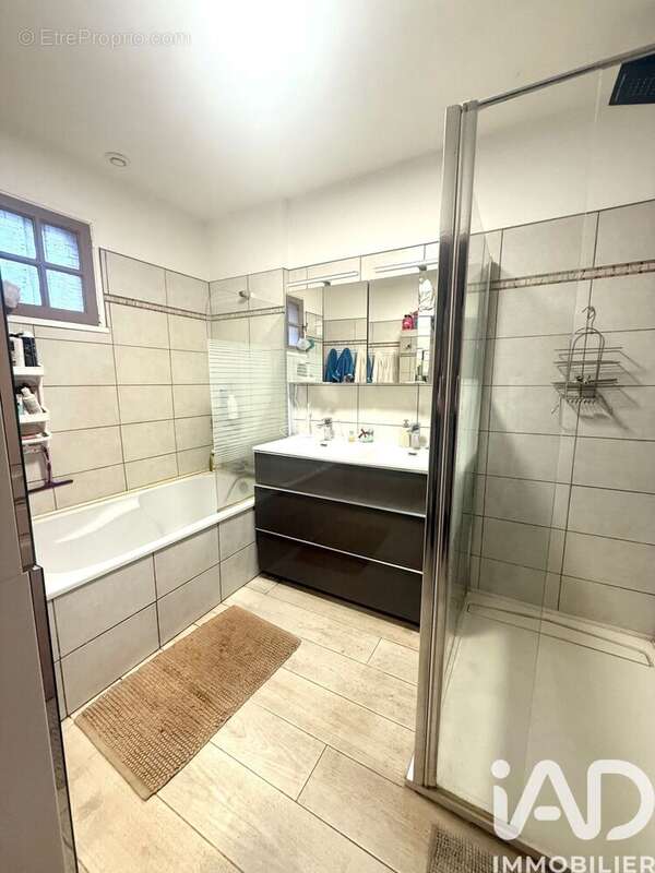 Photo 5 - Maison à LE LUC