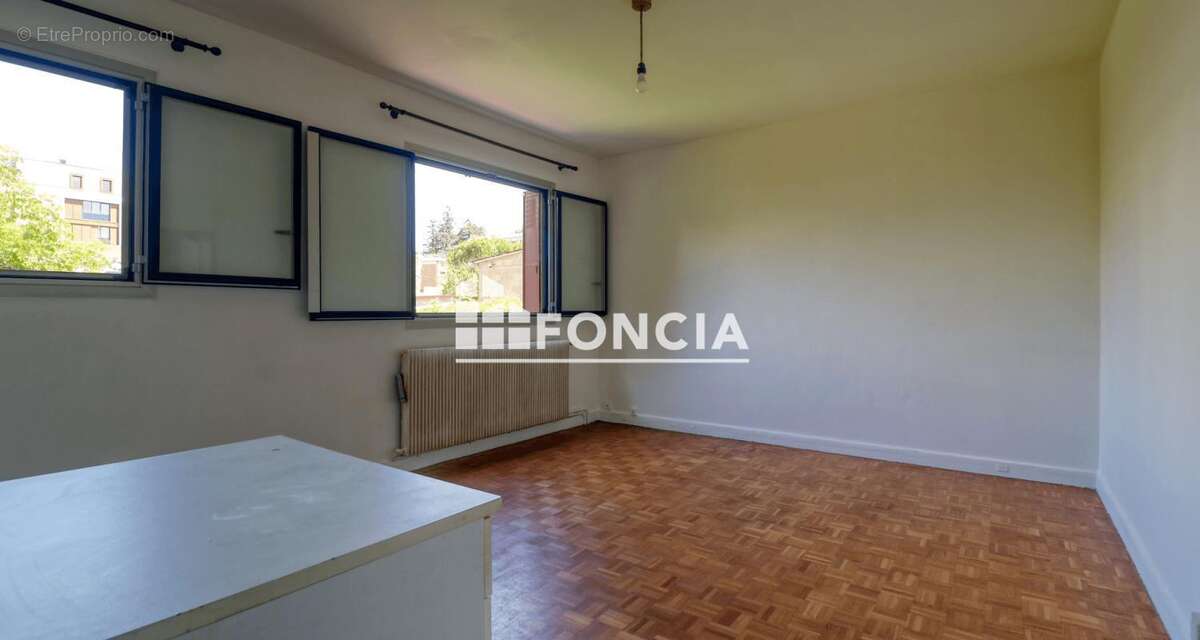 Appartement à VILLEJUIF