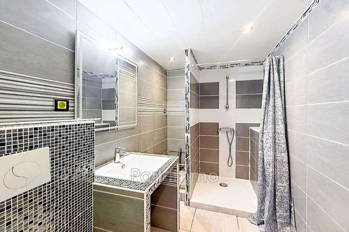 Appartement à CAGNES-SUR-MER