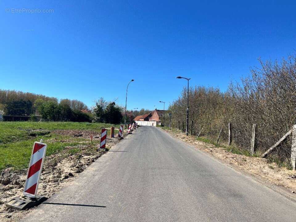 Terrain à PECQUENCOURT