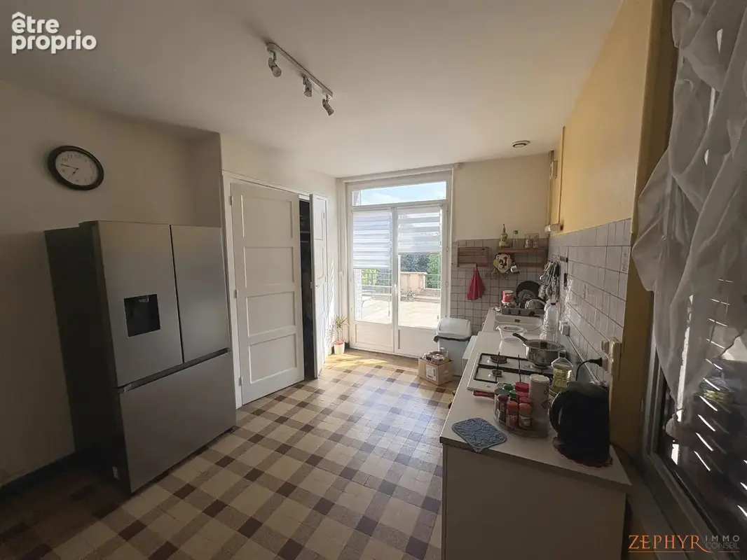 Appartement 4 pièces 92 m² à vendre à Grigny (69520) - photo 2