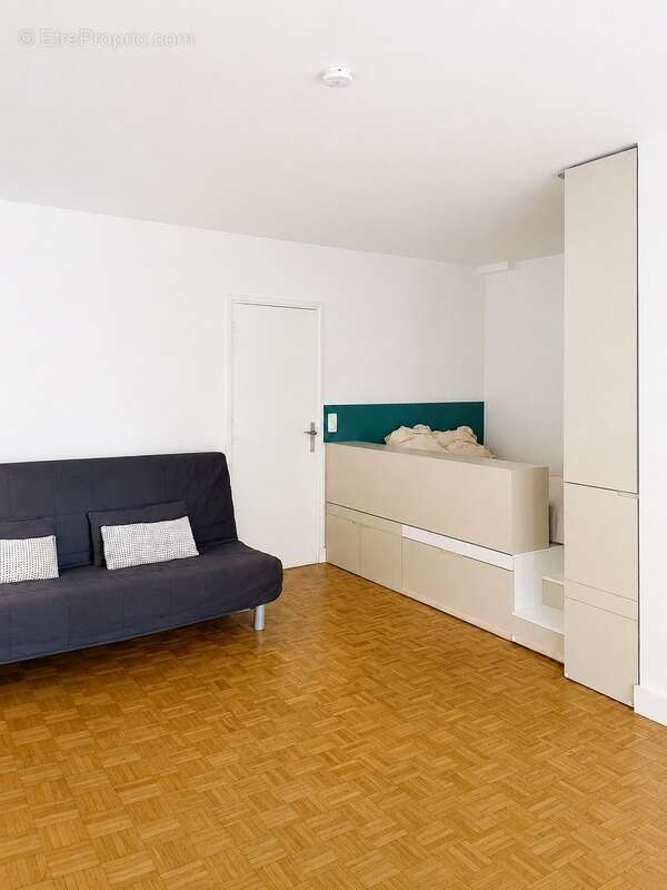 - 92100 boulogne billancourt - metro marcel sembat - studio en parfait etat - balcon - 2eme etage avec ascenseur - cave - - photo 7