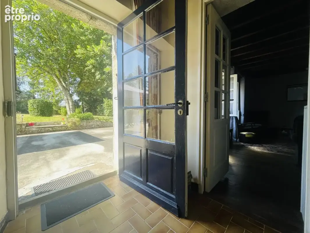 Maison 6 pièces 143 m² à vendre à Exideuil (16150) - photo 5