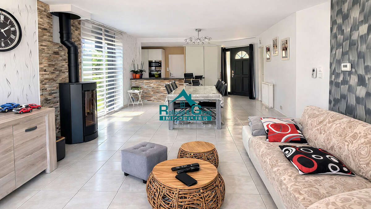 Maison à SAINT-AUBIN-D'AUBIGNE