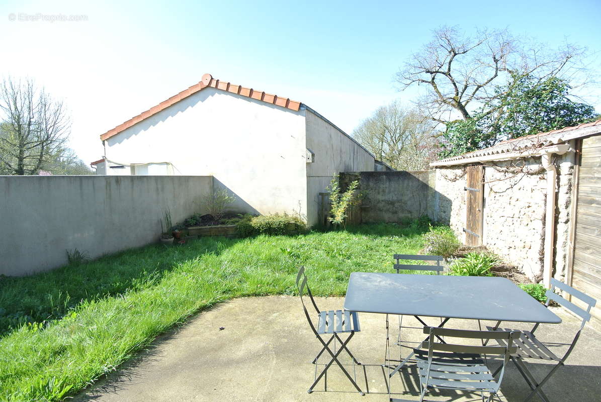 Maison Ancienne rénovée 3ch jardin - photo 5