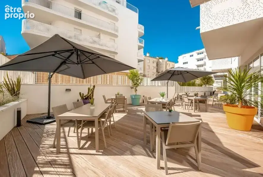 INVESTISSEMENT LOCATIF  La Seyne-sur-Mer  Résidence Seniors Stella Port Provence  5.80% de rentabilité - photo 6