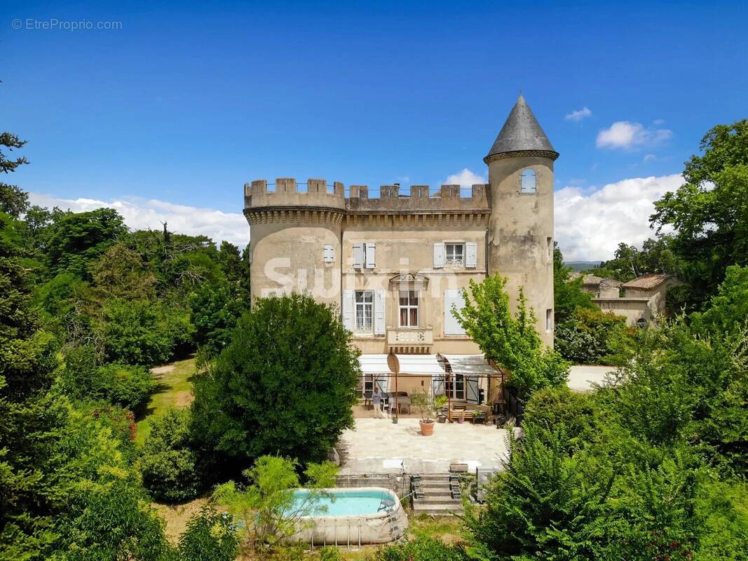 Appartement à LA BEGUDE-DE-MAZENC